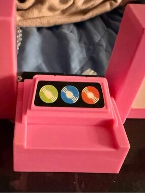 Barbie Pink 1987 Entertainment Center 3 pieces vintage